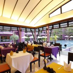 Отель Phuvaree Resort питание