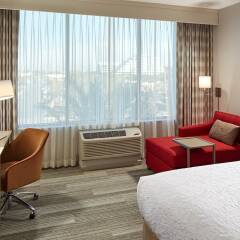 Отель Hampton Inn Long Beach Airport США, Эль-Монте - отзывы, цены и фото номеров - забронировать отель Hampton Inn Long Beach Airport онлайн комната для гостей фото 4
