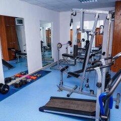 Sunrise Hotel фитнесс-зал