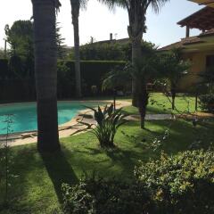 Апартаменты Apartment With 2 Bedrooms in Bovalino, With Pool Access, Furnished Balcony and Wifi - 300 m From the Beach Бовалино-Марина бассейн