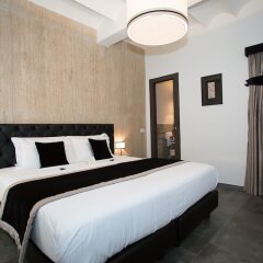Отель Trivium Suites Fontana di Trevi комната для гостей фото 2