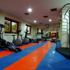 Hotel Weare La Paz фитнесс-зал