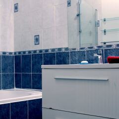 Отель Pelican Stay - Apt Near Arc de Triomphe ванная фото 2