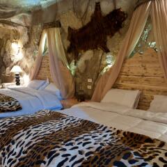 Отель Caves Beach Resort Hurghada - Adults Only - All Inclusive комната для гостей