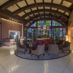 Отель Centara Grand Beach Resort Phuket Таиланд, Карон-Бич - 5 отзывов об отеле, цены и фото номеров - забронировать отель Centara Grand Beach Resort Phuket онлайн интерьер отеля