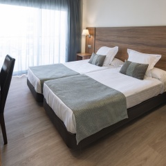 Acqua Hotel Salou комната для гостей