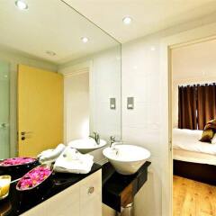Отель Living By Bridgestreet Manchester City Centre ванная фото 2