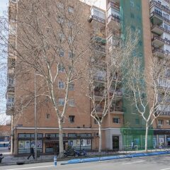 Отель Alterhome Apartamento Plaza de Castilla II фото 2