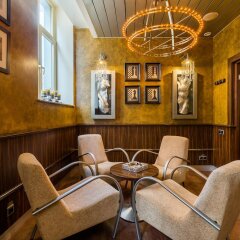 Avalon Hotel развлечения