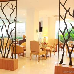 Отель Royal View Resort Rangnam Бангкок питание