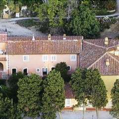 Отель Residence La Casina Кастаньето-Кардуччи вид на фасад