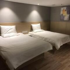 Отель Hi Inn Suzhou New Guanqian Branch Китай, Сучжоу - отзывы, цены и фото номеров - забронировать отель Hi Inn Suzhou New Guanqian Branch онлайн комната для гостей