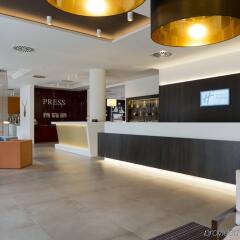 Отель Holiday Inn Express Antwerp City-North Бельгия, Антверпен - 3 отзыва об отеле, цены и фото номеров - забронировать отель Holiday Inn Express Antwerp City-North онлайн интерьер отеля