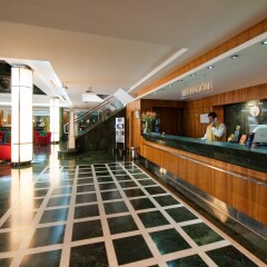 Elba Vecindario Aeropuerto Business & Convention Hotel интерьер отеля