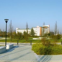 Russott Hotel спортивное сооружение