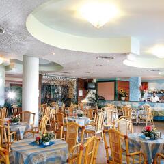 Hotel Sporting Baia Джардини Наксос питание