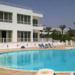 Отель Amazing 4 Bedroom Villa Египет, Шарм-эш-Шейх (Шарм-эль-Шейх) - отзывы, цены и фото номеров - забронировать отель Amazing 4 Bedroom Villa онлайн Шарм-эш-Шейх (Шарм-эль-Шейх) бассейн