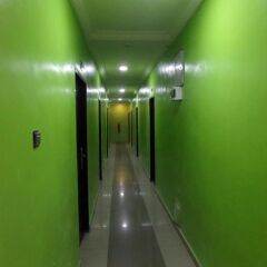 X Garden Hotel & Suites интерьер отеля