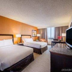 DoubleTree by Hilton Anaheim - Orange County in Orange, United States of America from 201$, photos, reviews - zenhotels.com guestroom