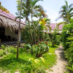 Отель Red Flower Cottages Homestay фото 20