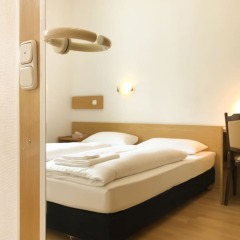 Hotel Moon сейф в номере
