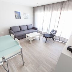 Отель Palmeras 2.2/2.5 Испания, Курорт Росес - отзывы, цены и фото номеров - забронировать отель Palmeras 2.2/2.5 онлайн комната для гостей фото 4
