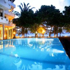 Отель Oasey Beach Resort Бентота бассейн