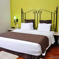 Отель Holiday Inn Hotel & Suites Centro Historico Мексика, Гвадалахара - отзывы, цены и фото номеров - забронировать отель Holiday Inn Hotel & Suites Centro Historico онлайн комната для гостей фото 2