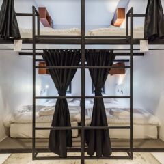 Отель Book a Bed Poshtel - Hostel Таиланд, Пхукет - отзывы, цены и фото номеров - забронировать отель Book a Bed Poshtel - Hostel онлайн гостиничный бар