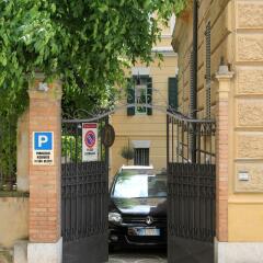 Hotel Arcangelo парковка