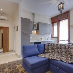 Апартаменты Around Florence Apartments Флоренция комната для гостей фото 3