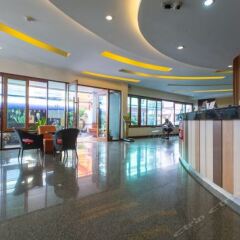 Апартаменты D Xpress Apartment Паттайя фитнесс-зал