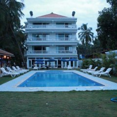 Отель Safira River Front Resort Индия, Морджим - отзывы, цены и фото номеров - забронировать отель Safira River Front Resort онлайн бассейн