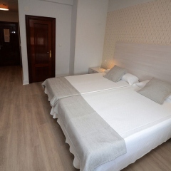 Отель Vista Alegre Hostal Кастро-Урдиалес фото 11