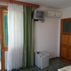 Отель Guest House Kostadinovi Болгария, Равда - отзывы, цены и фото номеров - забронировать отель Guest House Kostadinovi онлайн удобства в номере