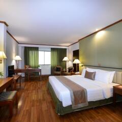 Отель Aspira Grand Regency Sukhumvit 22 Таиланд, Бангкок - отзывы, цены и фото номеров - забронировать отель Aspira Grand Regency Sukhumvit 22 онлайн комната для гостей фото 4