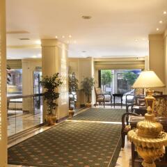 Berr Hotel интерьер отеля