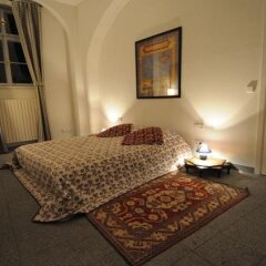 Отель PVH Charming Flats Vlasska Чехия, Прага - отзывы, цены и фото номеров - забронировать отель PVH Charming Flats Vlasska онлайн комната для гостей фото 5