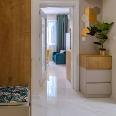 Отель FM Deluxe 2-BDR Apartment - Springtime Болгария, София - отзывы, цены и фото номеров - забронировать отель FM Deluxe 2-BDR Apartment - Springtime онлайн комната для гостей фото 2
