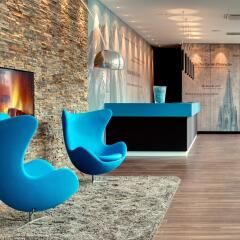 Отель Motel One Köln-mediapark Кёльн интерьер отеля фото 2
