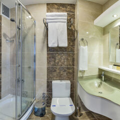 Alphonse Hotel in Istanbul, Turkiye from 66$, photos, reviews - zenhotels.com bathroom