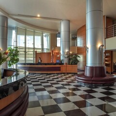 Отель J5 Hotels - Port Saeed ОАЭ, Дубай - 1 отзыв об отеле, цены и фото номеров - забронировать отель J5 Hotels - Port Saeed онлайн интерьер отеля фото 3