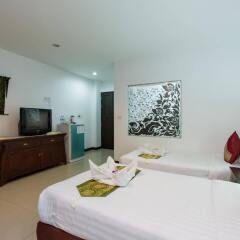 Golden House Hotel Patong Beach комната для гостей фото 3