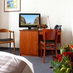 Отель Theater Hotel Leuven Centrum Бельгия, Лёвен - 1 отзыв об отеле, цены и фото номеров - забронировать отель Theater Hotel Leuven Centrum онлайн удобства в номере