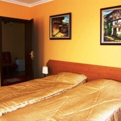 Отель Family Hotel Silvestar Болгария, Велико Тырново - отзывы, цены и фото номеров - забронировать отель Family Hotel Silvestar онлайн комната для гостей фото 2