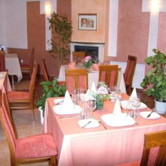 Отель Family Hotel Gabrovo Болгария, Боженци - отзывы, цены и фото номеров - забронировать отель Family Hotel Gabrovo онлайн питание фото 2