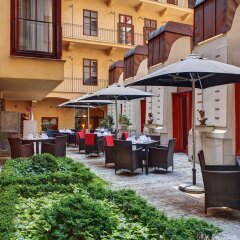 Hotel Majestic Plaza фото 4