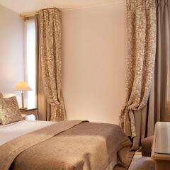 Отель Champs Elysees Friedland Париж комната для гостей