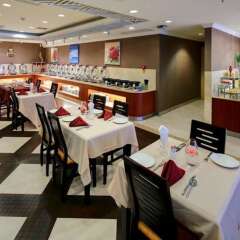 Отель Peony Wanpeng Hotel - Xiamen Китай, Сямынь - отзывы, цены и фото номеров - забронировать отель Peony Wanpeng Hotel - Xiamen онлайн питание