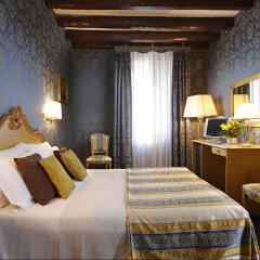 Hotel Santa Marina комната для гостей